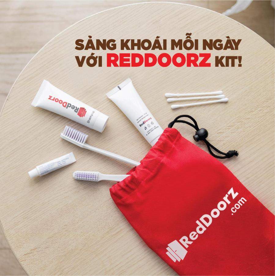 RedDoorz Tra My Hotel Ly Chinh Thang Ho Chi Minh Zewnętrze zdjęcie